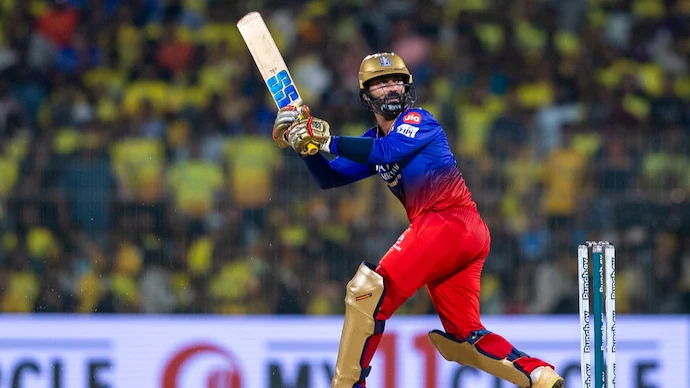 Dinesh Karthik